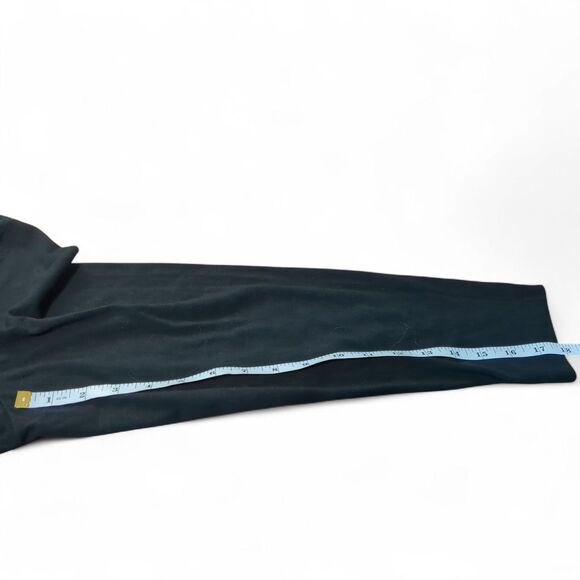 Avon Black Graphic Tee Mascara, Concealer & Lipstick Selfie Size 1X 18/20 - Picture 6 of 9